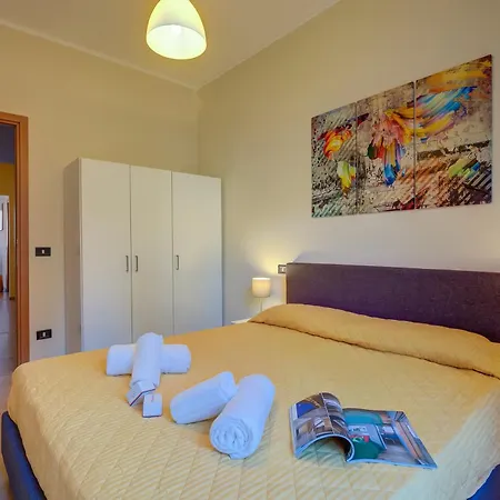 Alelù Classy And Chic Stresa Center Apartment with Terrace - Happy Rentals * Stresa