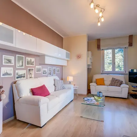 Alelu Classy And Chic Center - Happy Apartment Stresa