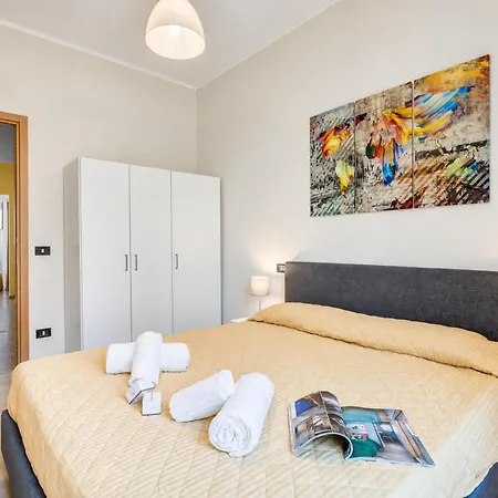 Alelù Classy And Chic Stresa Center Apartment with Terrace - Happy Rentals * Stresa
