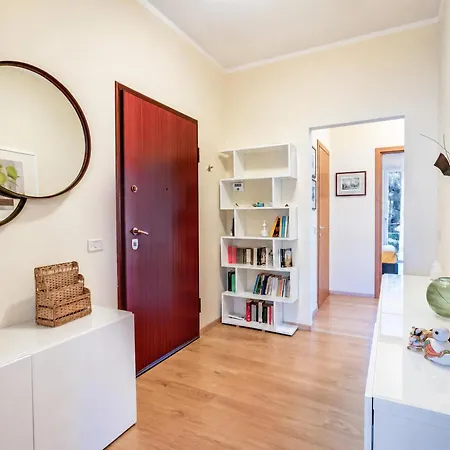 Alelù Classy And Chic Stresa Center Apartment with Terrace - Happy Rentals