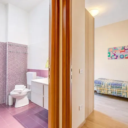 Appartement Alelù Classy And Chic Stresa Center Apartment with Terrace - Happy Rentals *