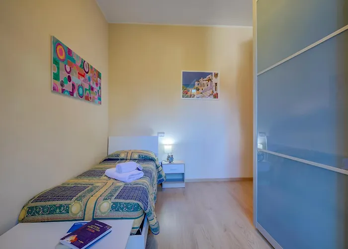 Alelu Classy And Chic Center - Happy Apartment *