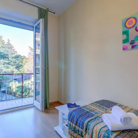 Alelu Classy And Chic Center - Happy Apartamento *