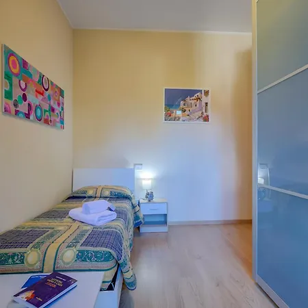 Alelu Classy And Chic Center - Happy Apartamento *